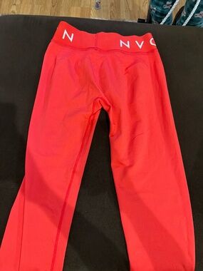 NVGTN Sports Seamless Legging